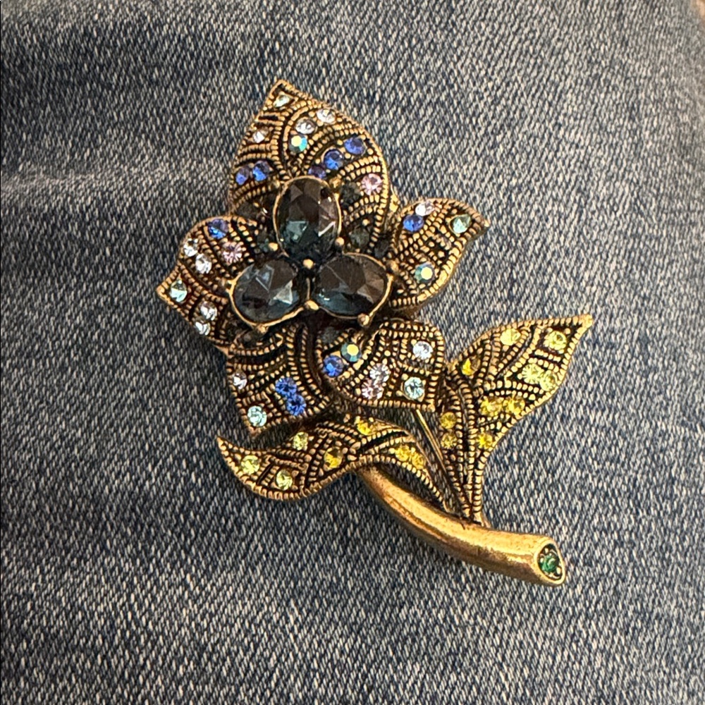 Vintage Gold and Blue Floral Brooch